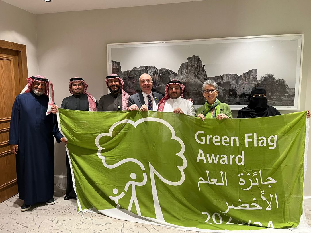 Image 6: NCVC Receive the Green Flag Award in Riyadh